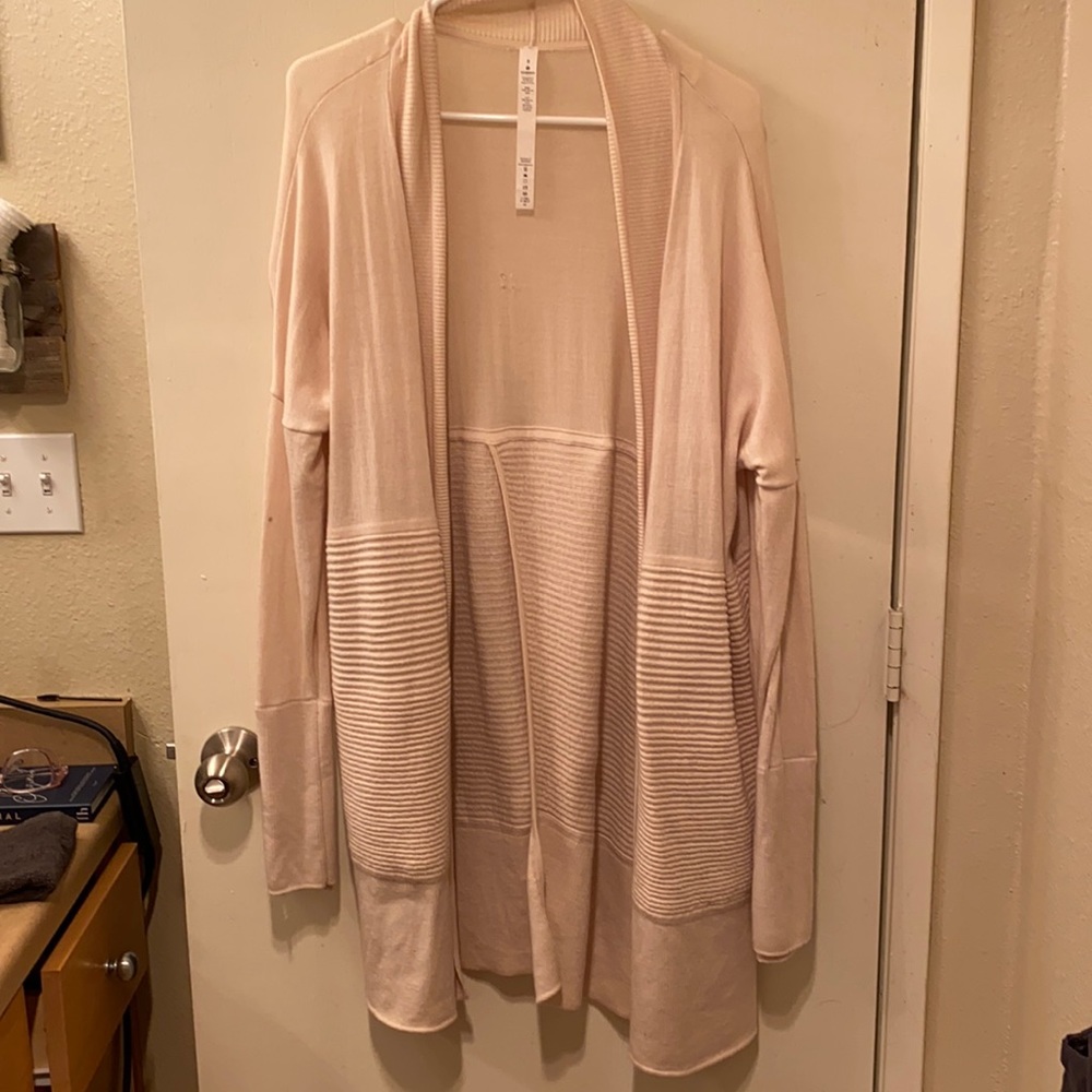 Lululemon sweater